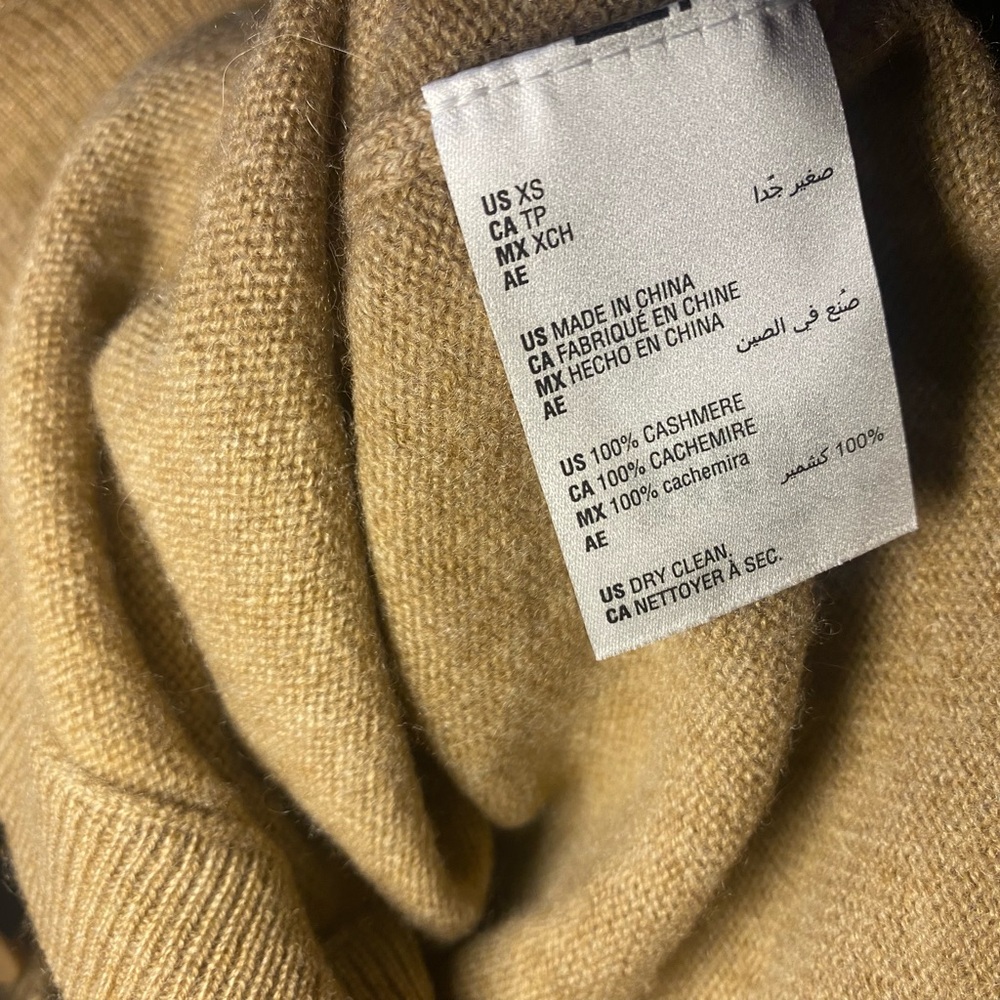 NWT Charter Club Women's Camel 2 Ply Cashmere V- Neck Cardigan Sweater Soft Warm - Picture 7 of 8